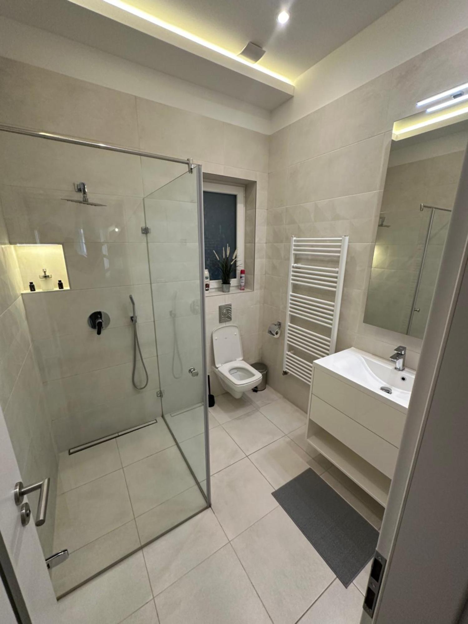 Revay 20 Suites By Corall Βουδαπέστη Εξωτερικό φωτογραφία